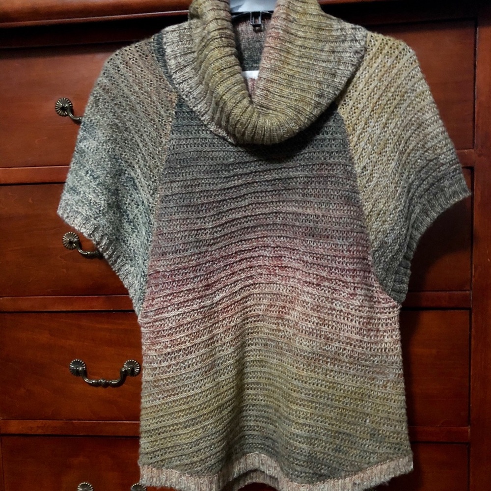 EUC!! C&B Small Cowl Neck sweater